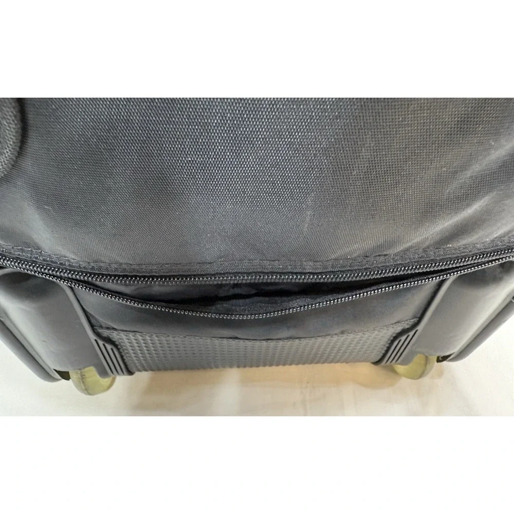 Eddie Bauer Rolling Hard Bottom Duffel Bag Suitcase Carry On Blue Olive 21